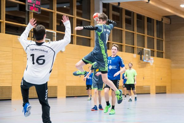 B2-Jugend des TSV 04 Feucht holt sich die ersten 2 Punkte der Rückrunde